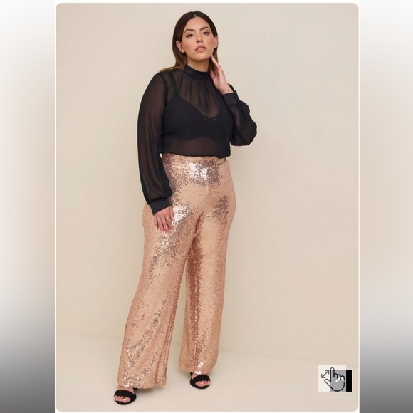 Torrid Chiffon With Satin Trim Turtleneck Top Size 4X NWT - Picture 2 of 5